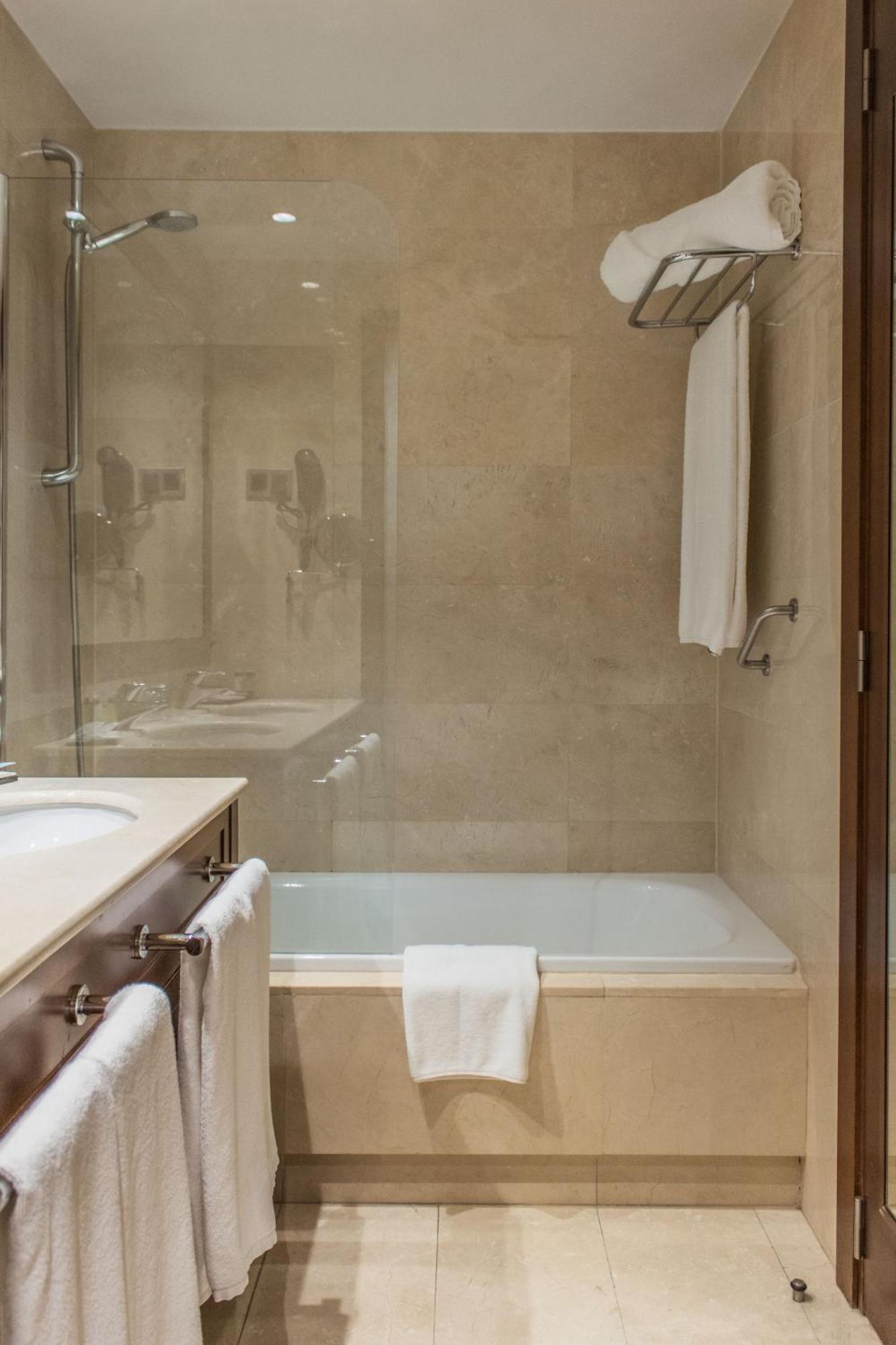 Eurostars Diana Palace Palencia Bilik gambar