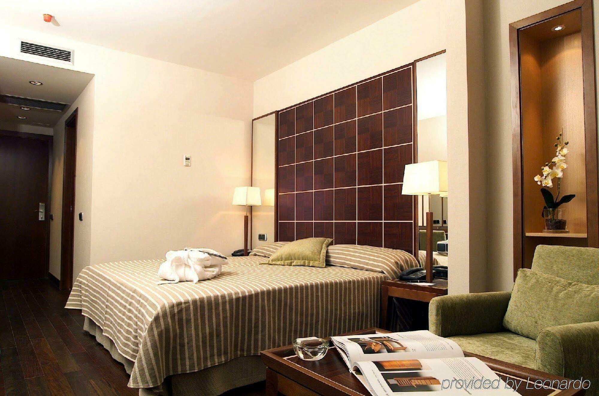 Eurostars Diana Palace Palencia Bilik gambar